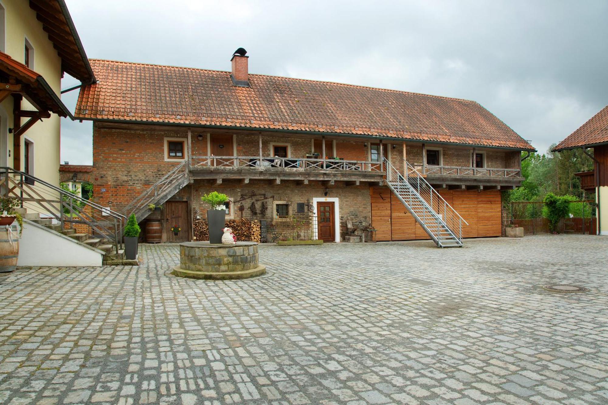 Apartment Schoenauer Hof - Rosalie Passau